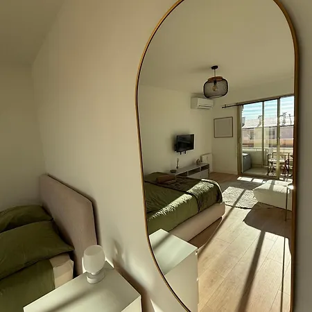 Avec Loggia Ensoleillee - 10min A Pied De La - Gare A 5min - Acces Direct Cannes Festival ヴァロリス